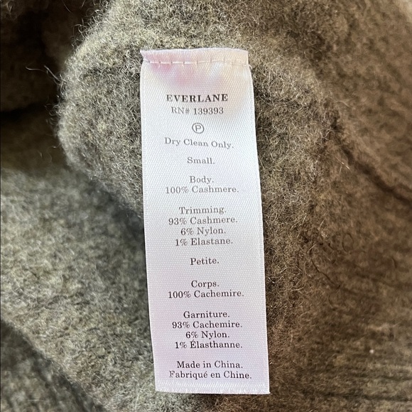 Everlane Olive Crew Neck Cashmere Sweater - Picture 5 of 8